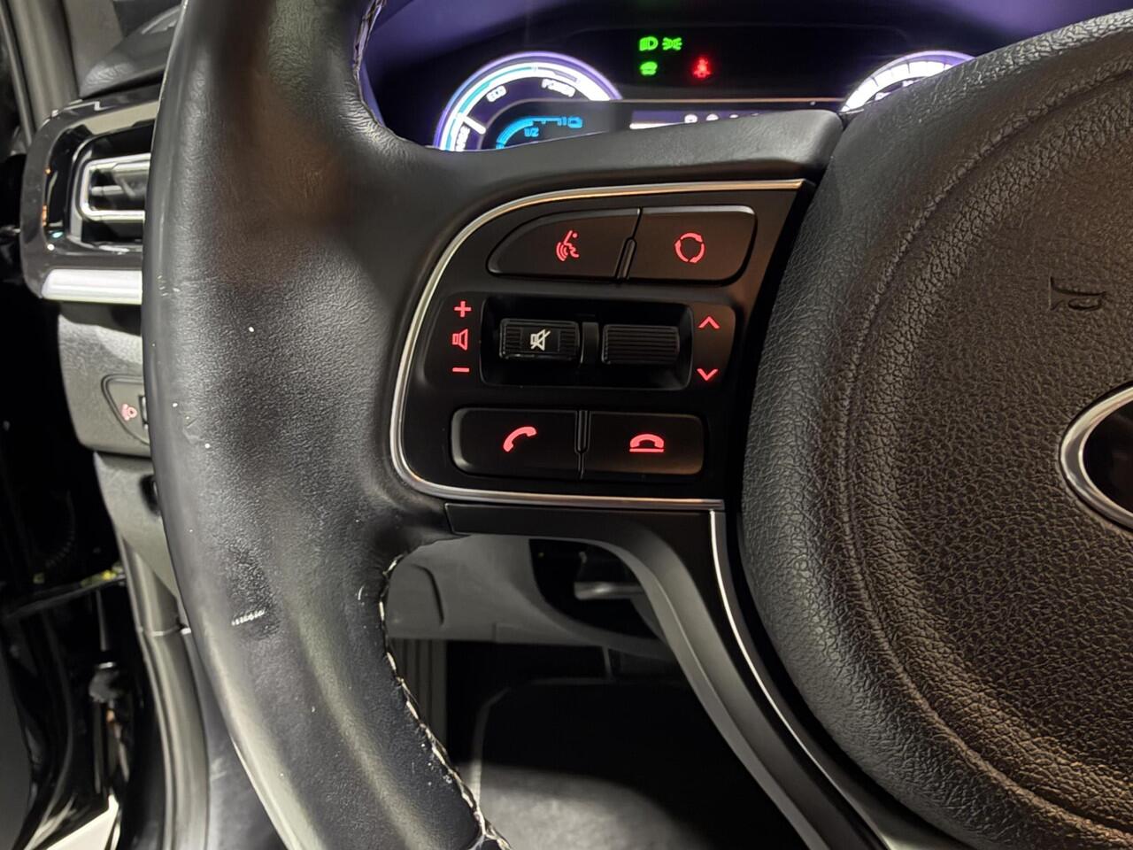 KIA Niro 1.6 GDi Hybrid DynamicLine Trekhaak, Apple Carplay/Android Auto, Navigatie, Camera.