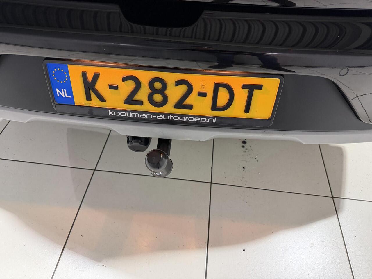 KIA Niro 1.6 GDi Hybrid DynamicLine Trekhaak, Apple Carplay/Android Auto, Navigatie, Camera.