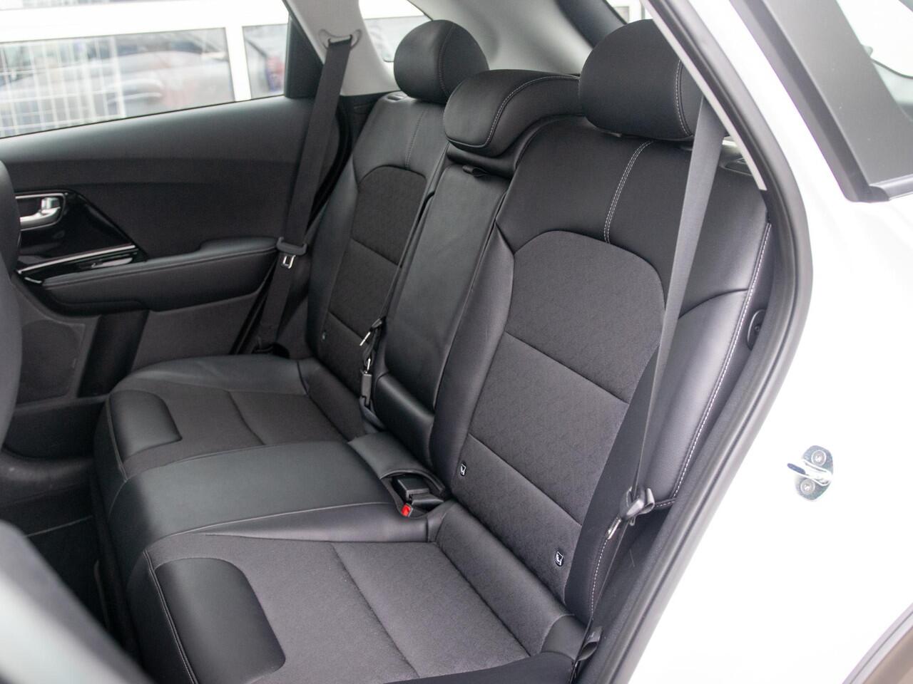 KIA Niro 1.6 GDi Hybrid DynamicLine l Navigatie l Trekhaak l