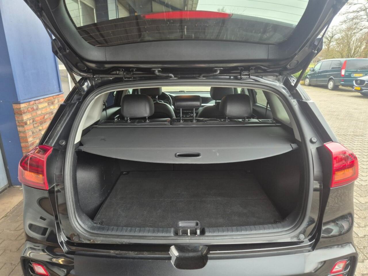 KIA Niro 1.6 GDI HyvridDynamicPlusline, Camera, Leer, Carplay, Stuur/stoel verwarming, ALL IN prijs!