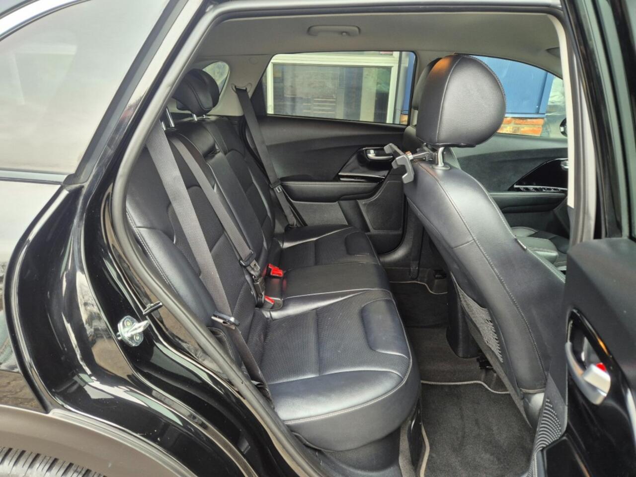 KIA Niro 1.6 GDI HyvridDynamicPlusline, Camera, Leer, Carplay, Stuur/stoel verwarming, ALL IN prijs!