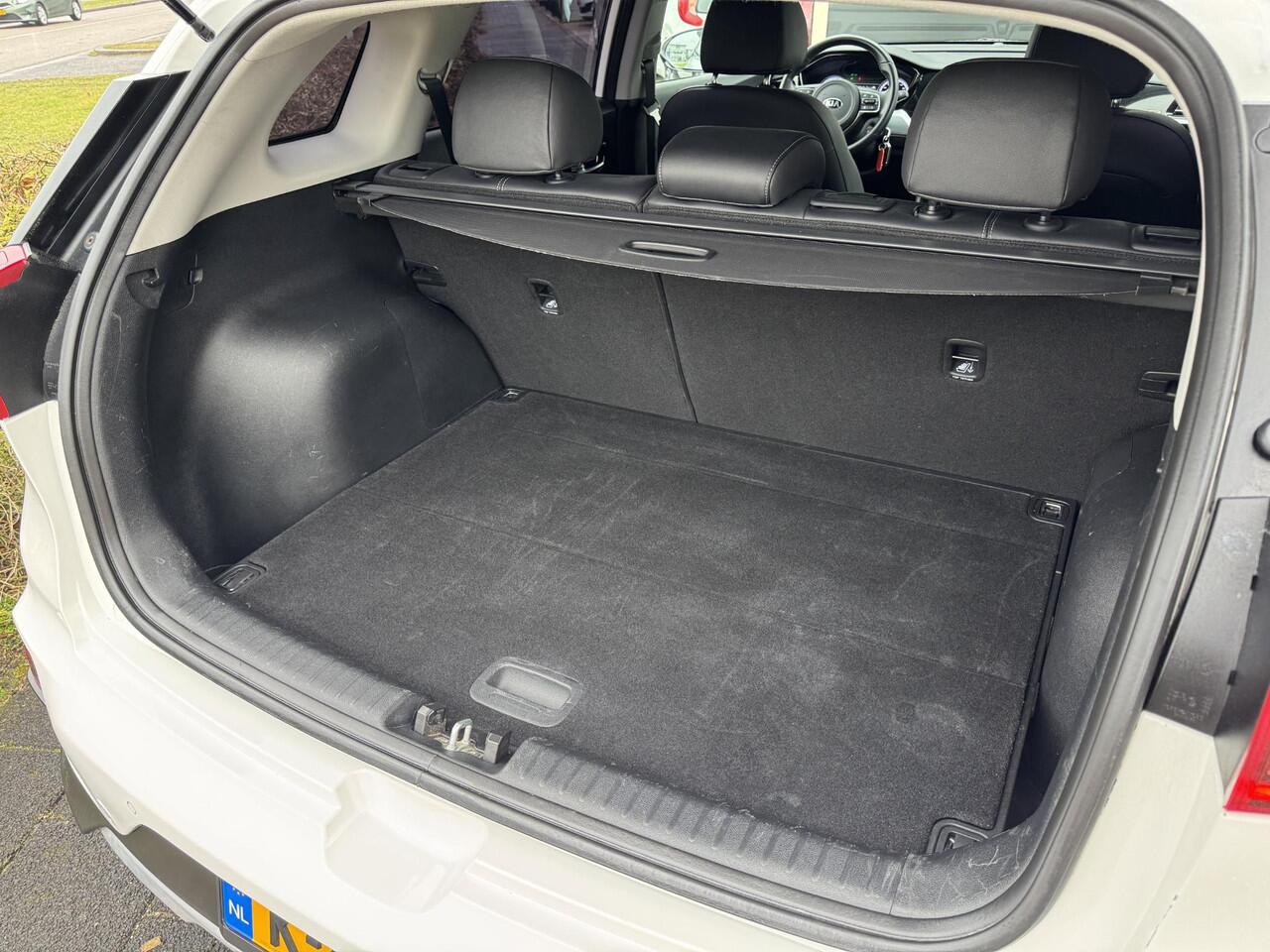 KIA Niro 1.6 GDi Hybrid DynamicLine Trekhaak, Adaptieve Cruise Control, Eerste Eigenaar, Apple Carplay/Android Auto, Enz...