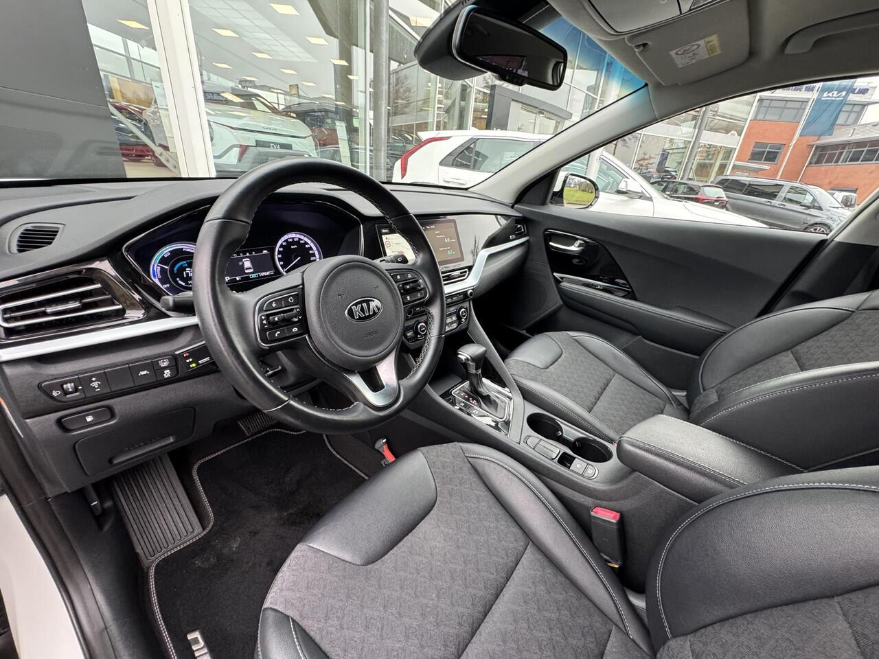 KIA Niro 1.6 GDi Hybrid DynamicLine Trekhaak, Adaptieve Cruise Control, Eerste Eigenaar, Apple Carplay/Android Auto, Enz...