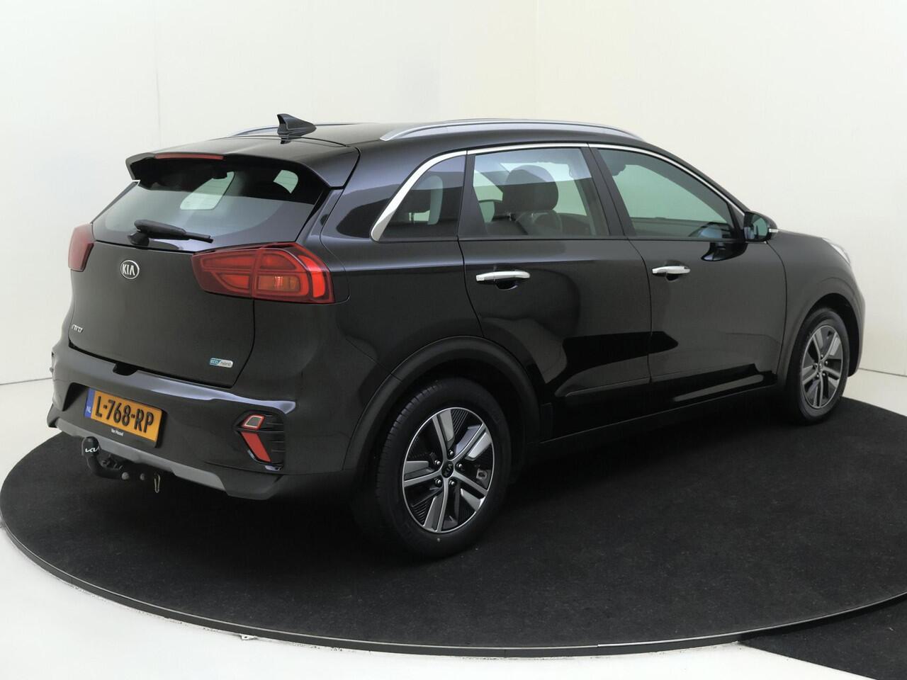 KIA Niro 1.6 GDi Hybrid DynamicLine 140PK | Navigatie | Apple Carplay | Elektrisch schuifdak | Camera | Trekhaak | Climate control |