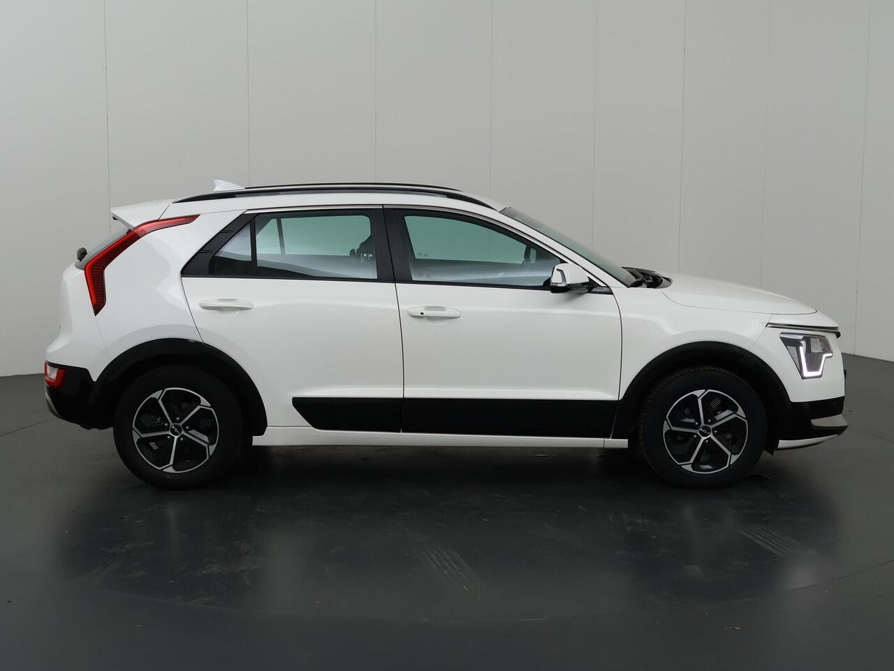 KIA Niro 1.6 GDi Hybrid DynamicLine | Navigatie | Parkeercamera | Climate Control | Apple/Android Carplay | Adaptieve Cruise Control