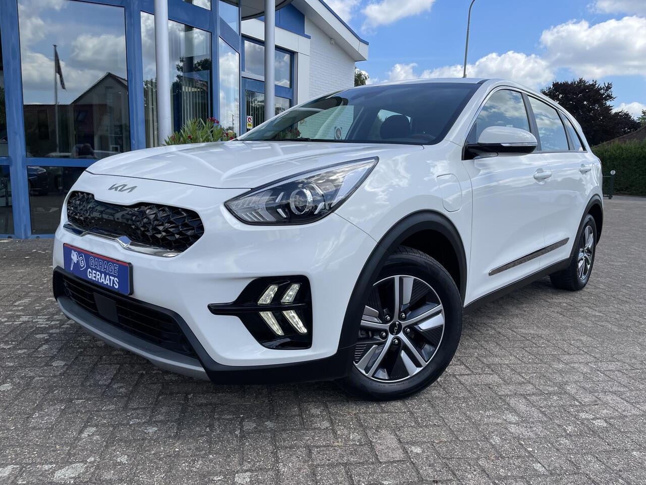 KIA Niro 1.6 GDi PHEV DynamicLine | 10 jaar garantie, 1e eigenaar, Dealer onderhouden, Apple CarPlay / Android Auto, Adapt. Cruise Control, 1300kg trekgewicht, weinig km!