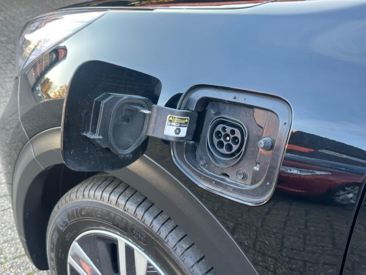 KIA Niro 1.6 GDI PHEV DYN.L.