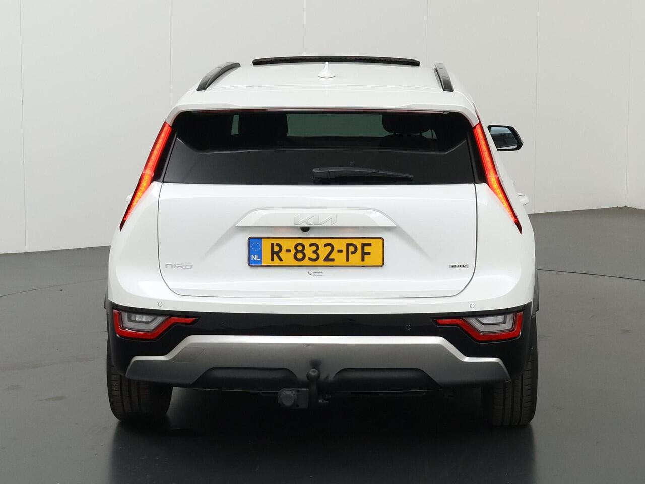 KIA Niro 1.6 GDi PHEV DynamicPlusLine | Trekhaak | Panoramadak | Navigatie | Adaptieve cruise control | HUD | Stoelverwarming | Apple Carplay/Android Auto |