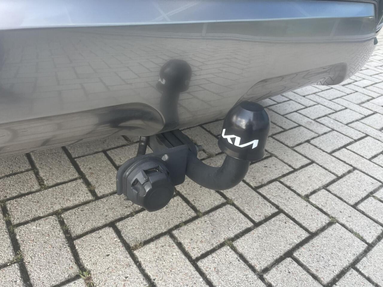 KIA Niro 1.6 GDi Hybrid DynamicLine | Trekhaak | Navigatie | Apple CarPlay/Android Auto | Achteruitrij camera | Lmv | 1e eigenaar!! Dealer onderhouden!!