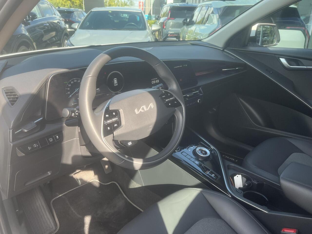 KIA Niro 1.6 GDi Hybrid DynamicLine | Trekhaak | Navigatie | Apple CarPlay/Android Auto | Achteruitrij camera | Lmv | 1e eigenaar!! Dealer onderhouden!!