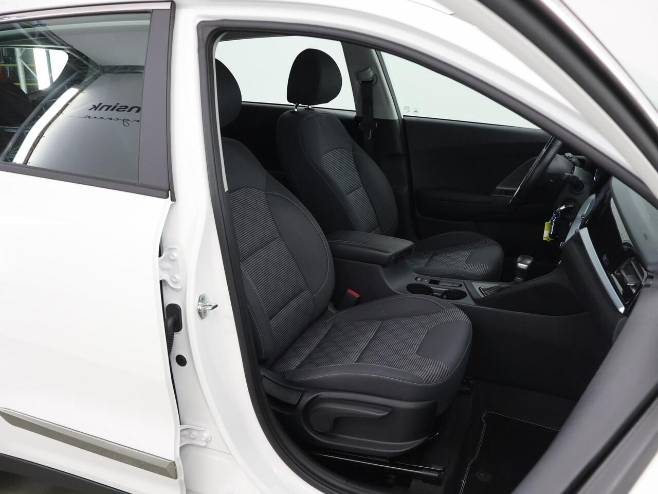 KIA Niro 1.6 GDi PHEV DynamicLine Edition | Parkeercamera | Climate Control | Cruise Control Adaptief |