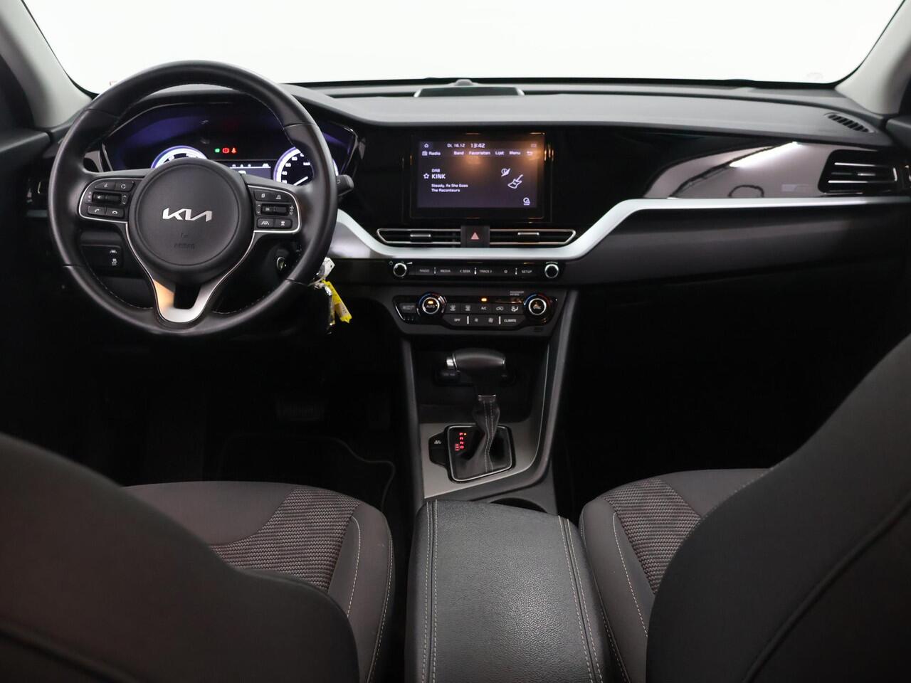 KIA Niro 1.6 GDi PHEV DynamicLine Edition | Parkeercamera | Cruise Control Adaptief | Climate Control |Navigatie via Carplay |