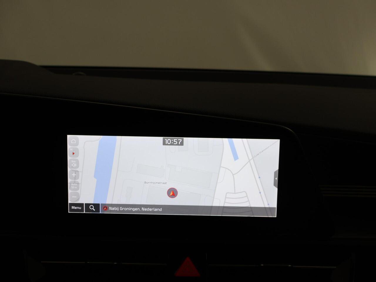 KIA Niro 1.6 GDi Hybrid DynamicLine | Trekhaak | Adaptieve Cruise Control | Navigatie | Climate Control | Parkeercamera |