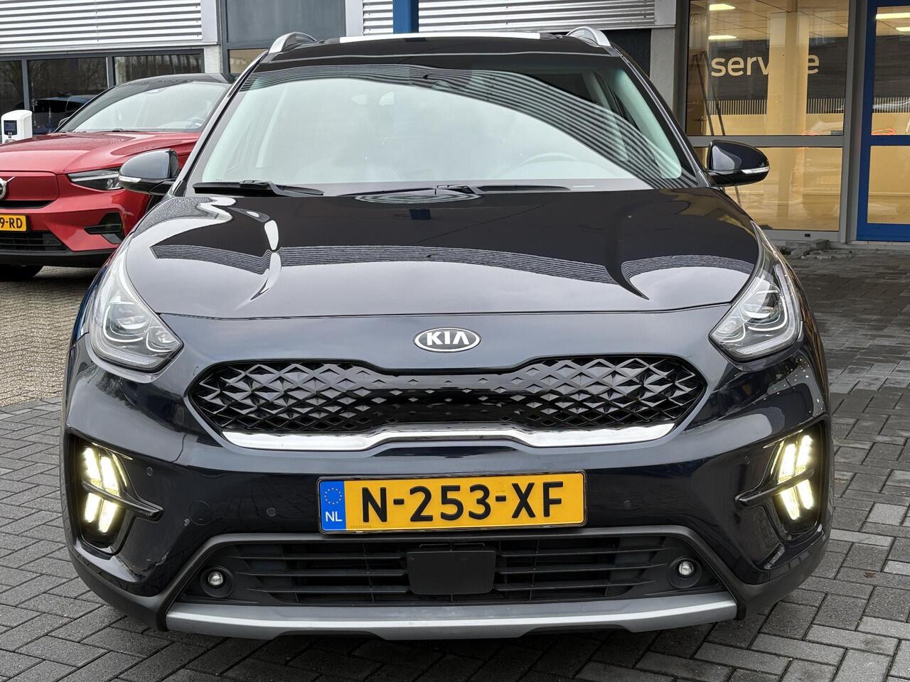 KIA Niro 1.6 GDi PHEV ExecutiveLine | Trekhaak | Leder | Schuifdak | Stoelverwarming/koeling | Adaptive cruise control | JBL audio | Geheugenstoelen | Camera