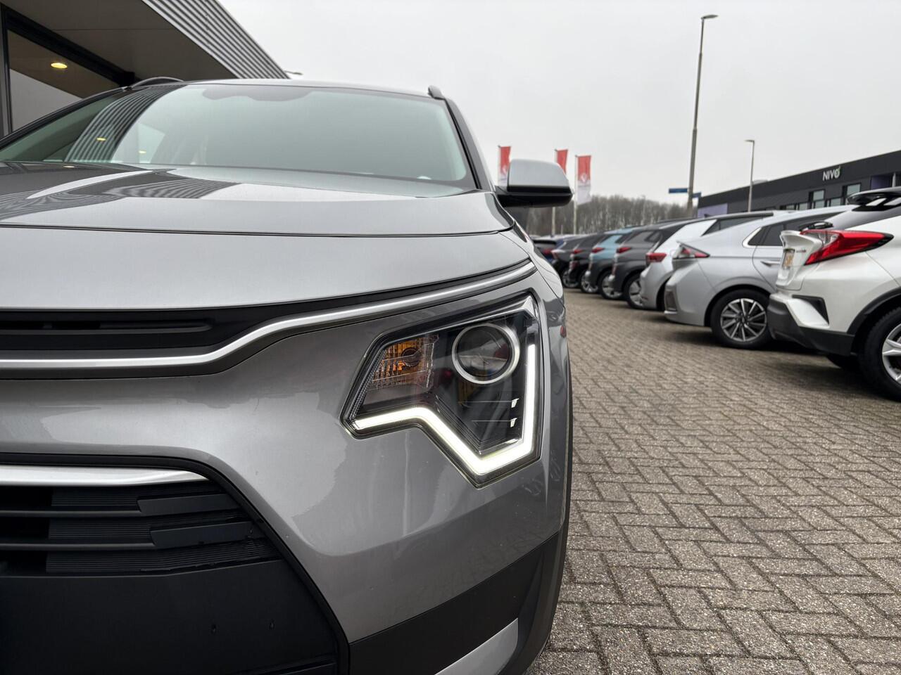 KIA Niro 1.6 GDi PHEV DynamicLine | Adaptive Cruise | Stoel- & Stuurwielverwarming | Achteruitrijcamera | Apple carplay / Android auto