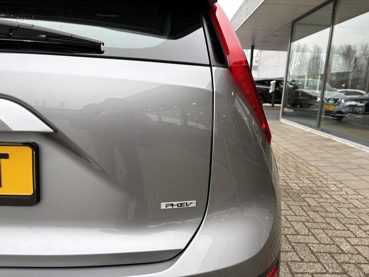 KIA Niro 1.6 GDi PHEV DynamicLine | Adaptive Cruise | Stoel- & Stuurwielverwarming | Achteruitrijcamera | Apple carplay / Android auto