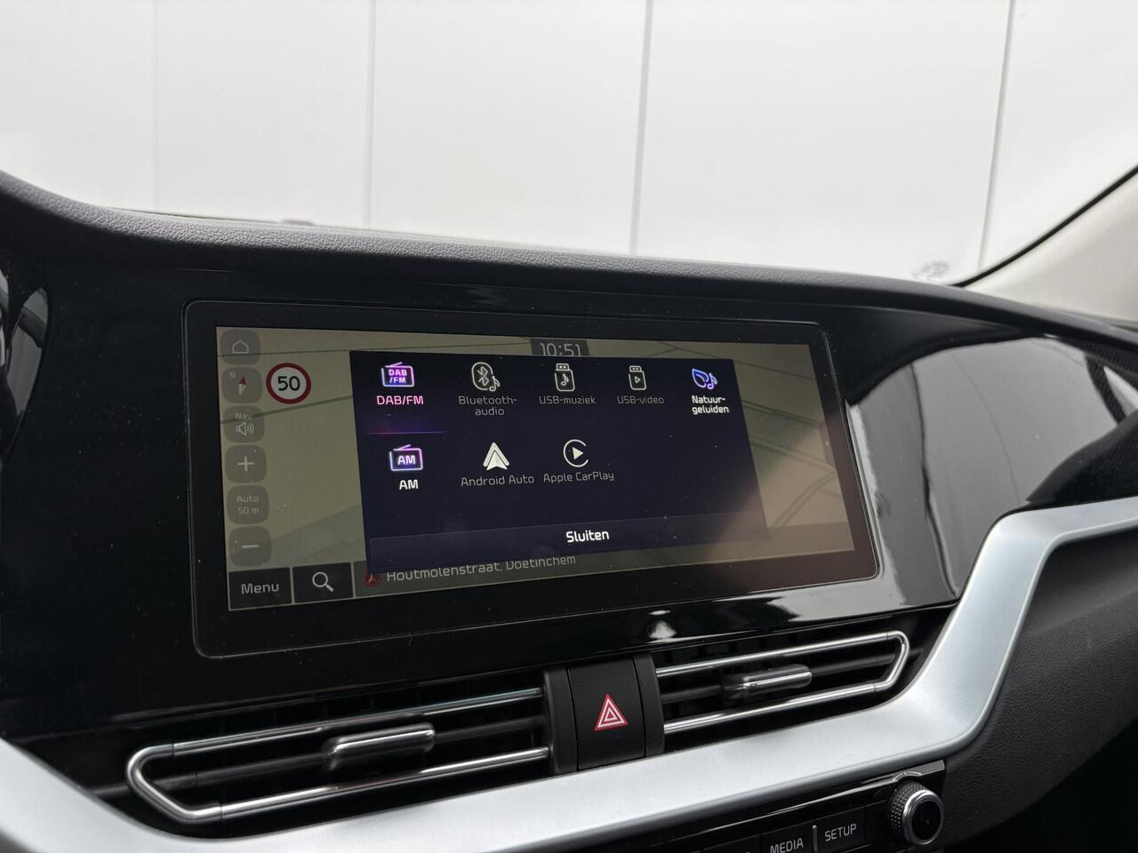 KIA Niro 1.6 GDi Hybrid DynamicLine / Airco / Cruise Control / Trekhaak (1300 kg) / Apple carplay/Android Auto /