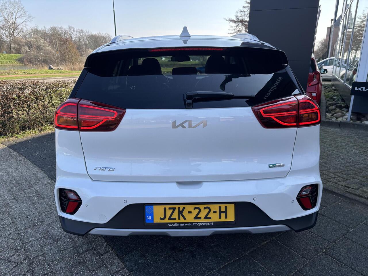 KIA Niro 1.6 GDi PHEV ExecutiveLine Stoelverwarming/Ventilatie, Navigatie, Dodehoekassistentie, JBL, Adaptieve Cruise Control, Enz...