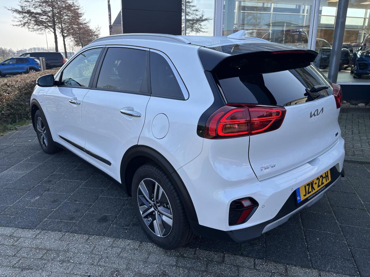 KIA Niro 1.6 GDi PHEV ExecutiveLine Stoelverwarming/Ventilatie, Navigatie, Dodehoekassistentie, JBL, Adaptieve Cruise Control, Enz...
