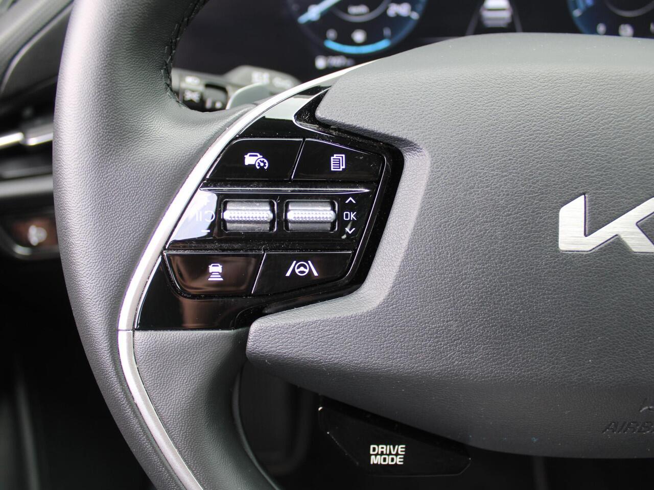 KIA Niro 1.6 GDi Hybrid DynamicLine | Camera | Cruise adapt. | Clima | 16" LM | Navi | Keyless |