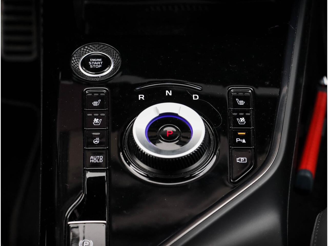 KIA Niro 1.6 GDi Hybrid ExecutiveLine Harman Kardon Panoramadak 18''