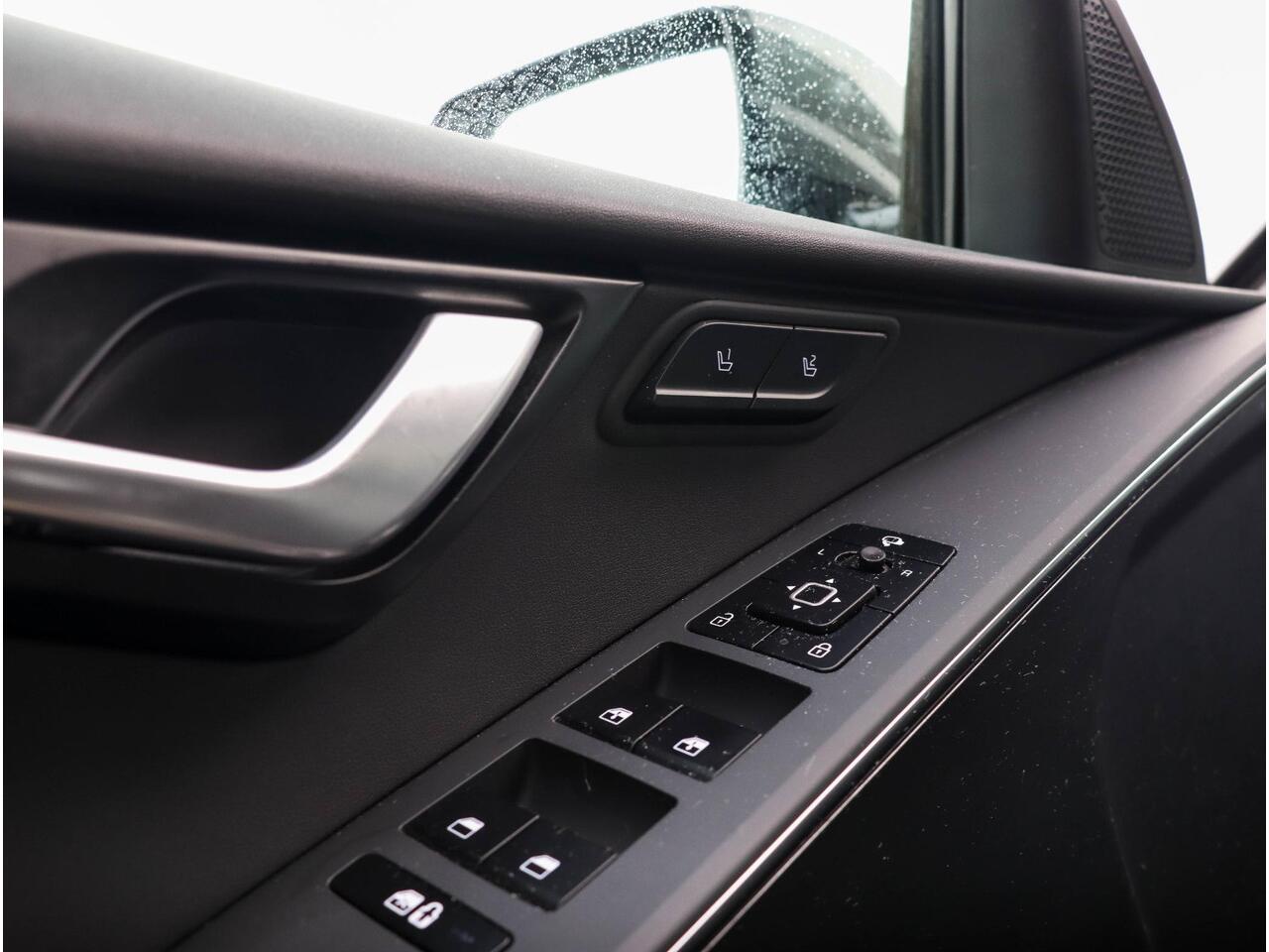 KIA Niro 1.6 GDi Hybrid ExecutiveLine Harman Kardon Panoramadak 18''