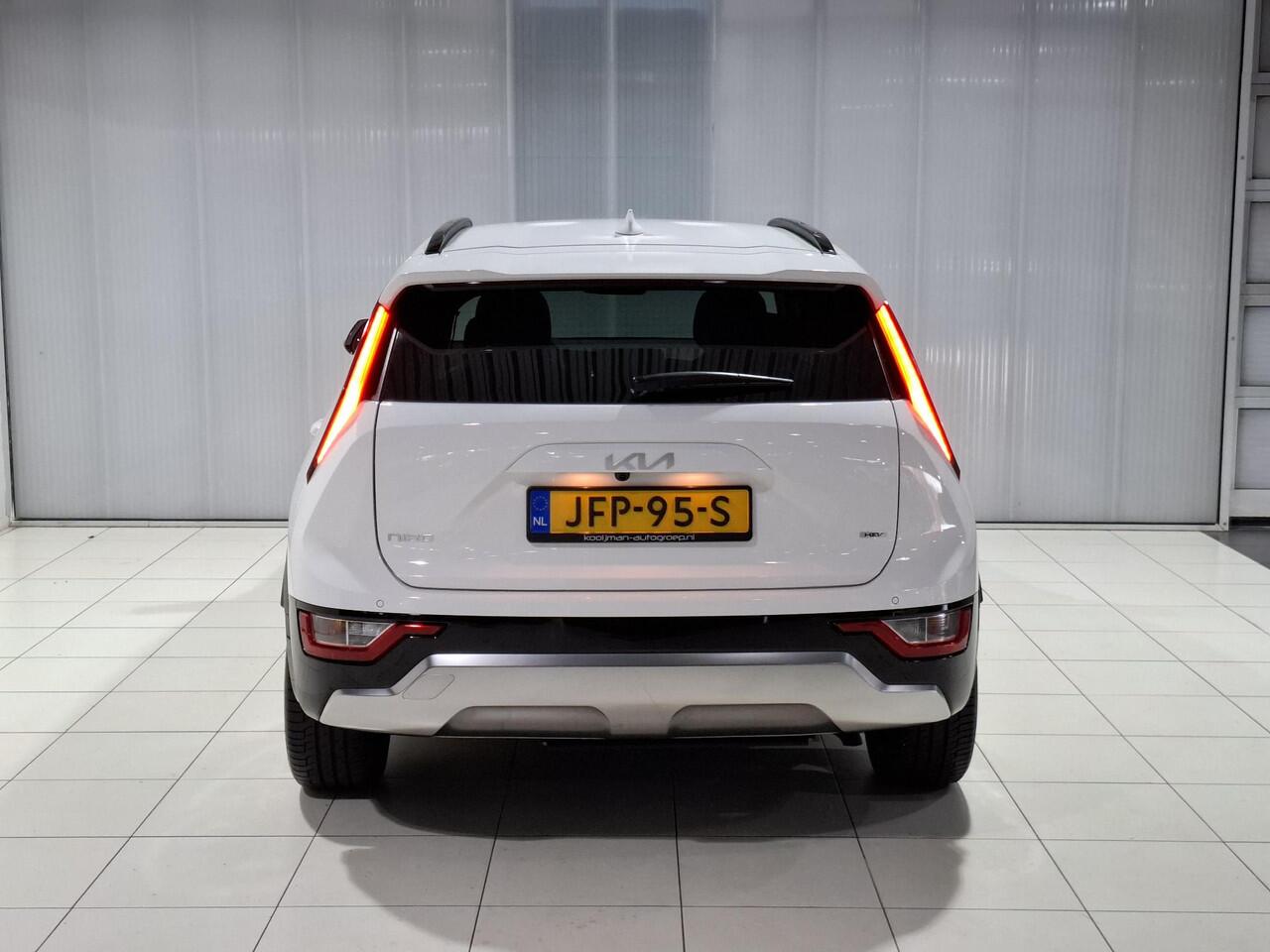 KIA Niro 1.6 GDi Hybrid DynamicLine 18 inch, Apple Carplay/Android Auto, Navigatie, camera