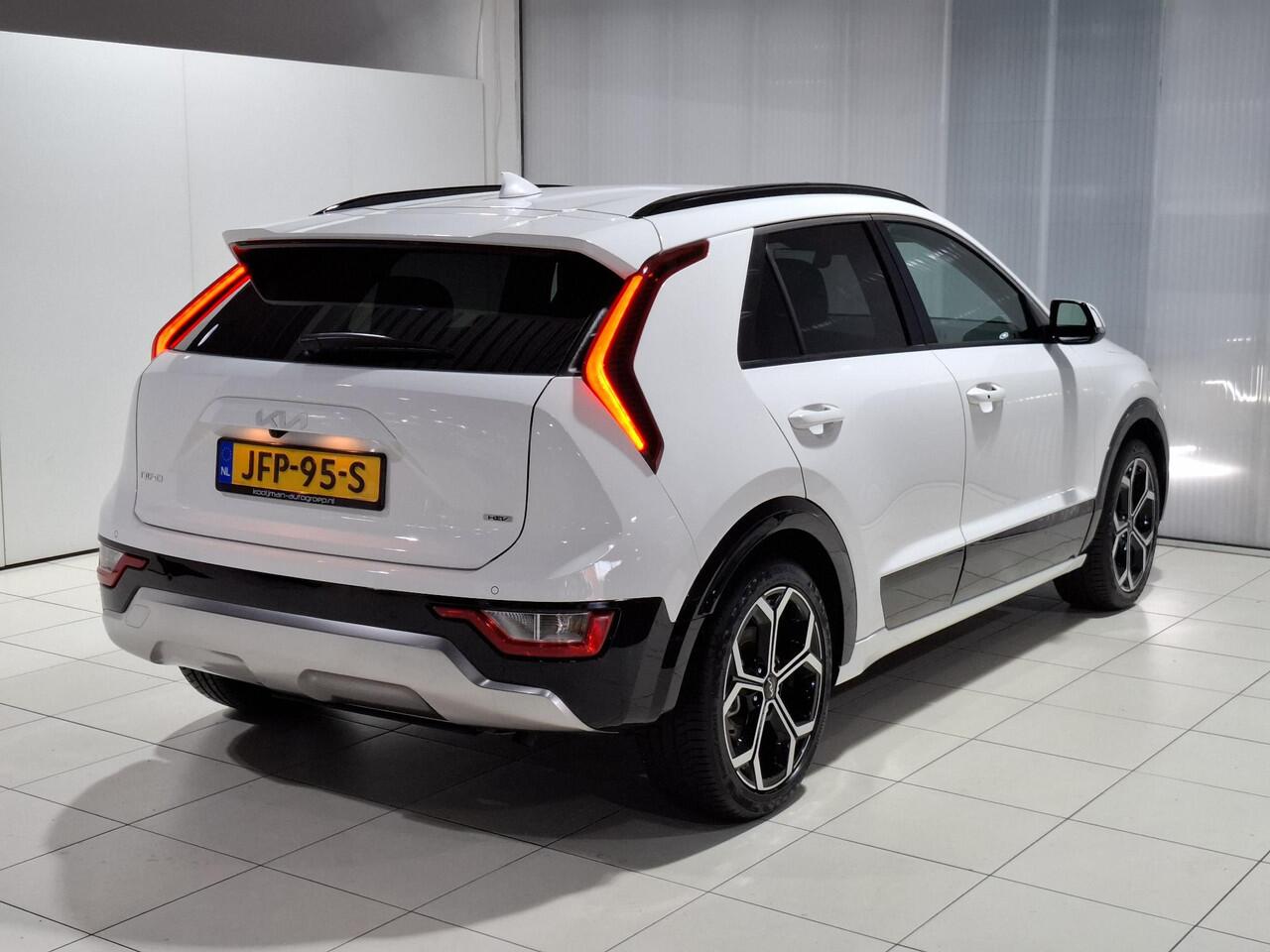 KIA Niro 1.6 GDi Hybrid DynamicLine 18 inch, Apple Carplay/Android Auto, Navigatie, camera