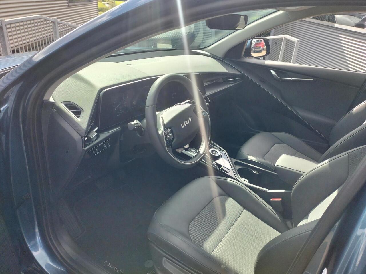 KIA Niro 1.6 GDi Hybrid DynamicLine Navigatie / Camera / Slechts 21.000KM