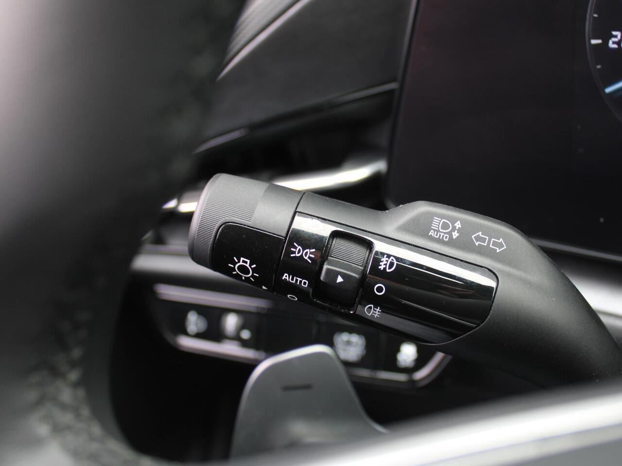 KIA Niro 1.6 GDi Hybrid DynamicLine | Airco | Navi | Cruise adapt. | Camera | PDC | 16"LM |