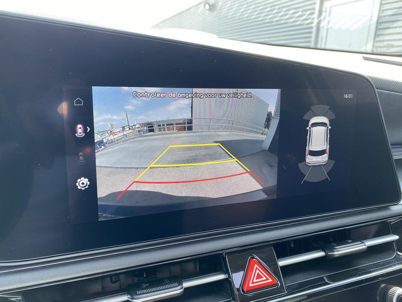 KIA Niro 1.6 GDi Hybrid ExecutiveLine DEMOVOORDEEL! Schuif-/kanteldak, Leder, Seat memory, 18", Dodehoekdetectie, Stoelkoeling + verwarming,