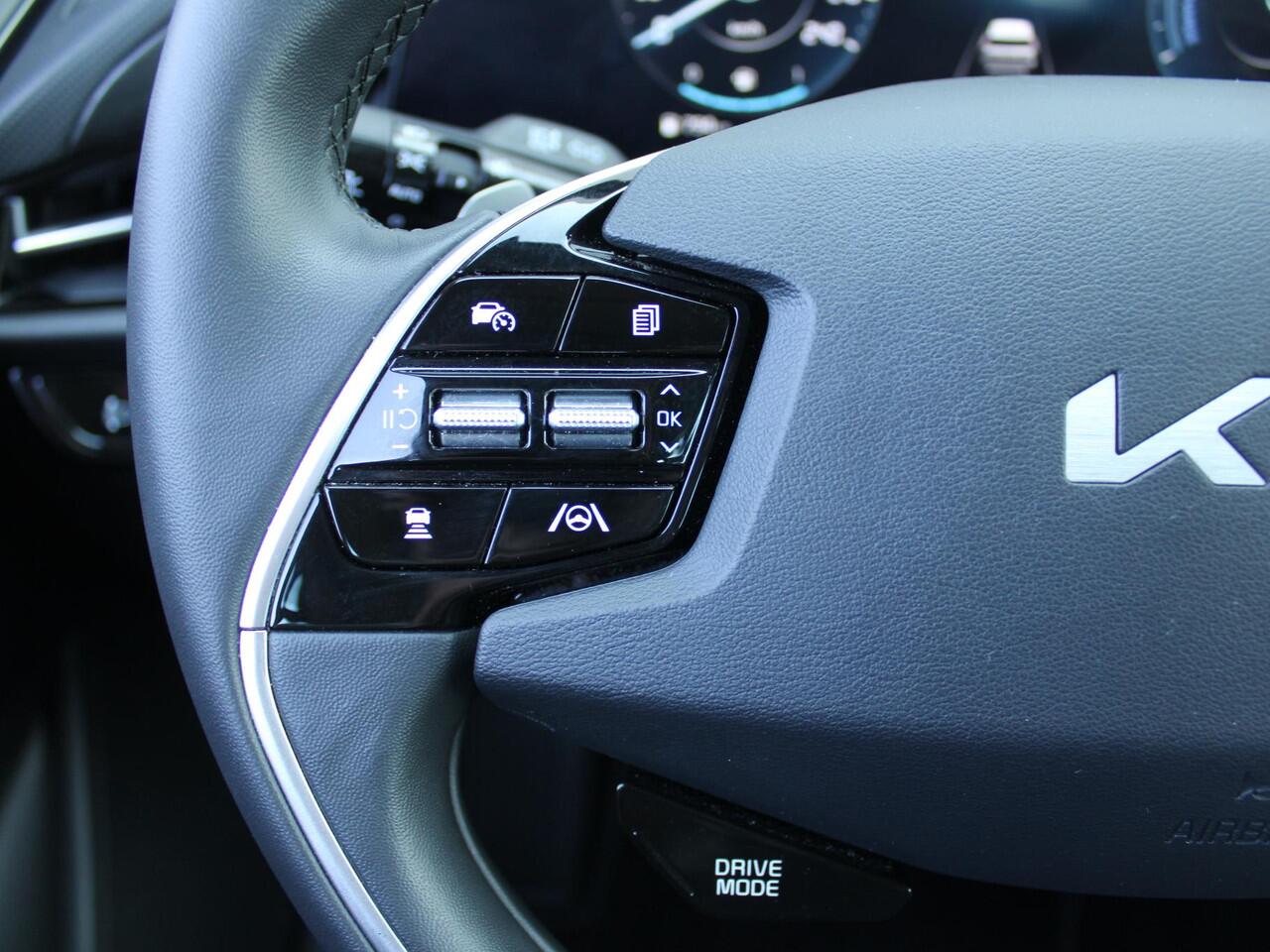 KIA Niro 1.6 GDi Hybrid DynamicLine | Camera | Cruise adapt. | Clima | 16" LM | Navi | Keyless |