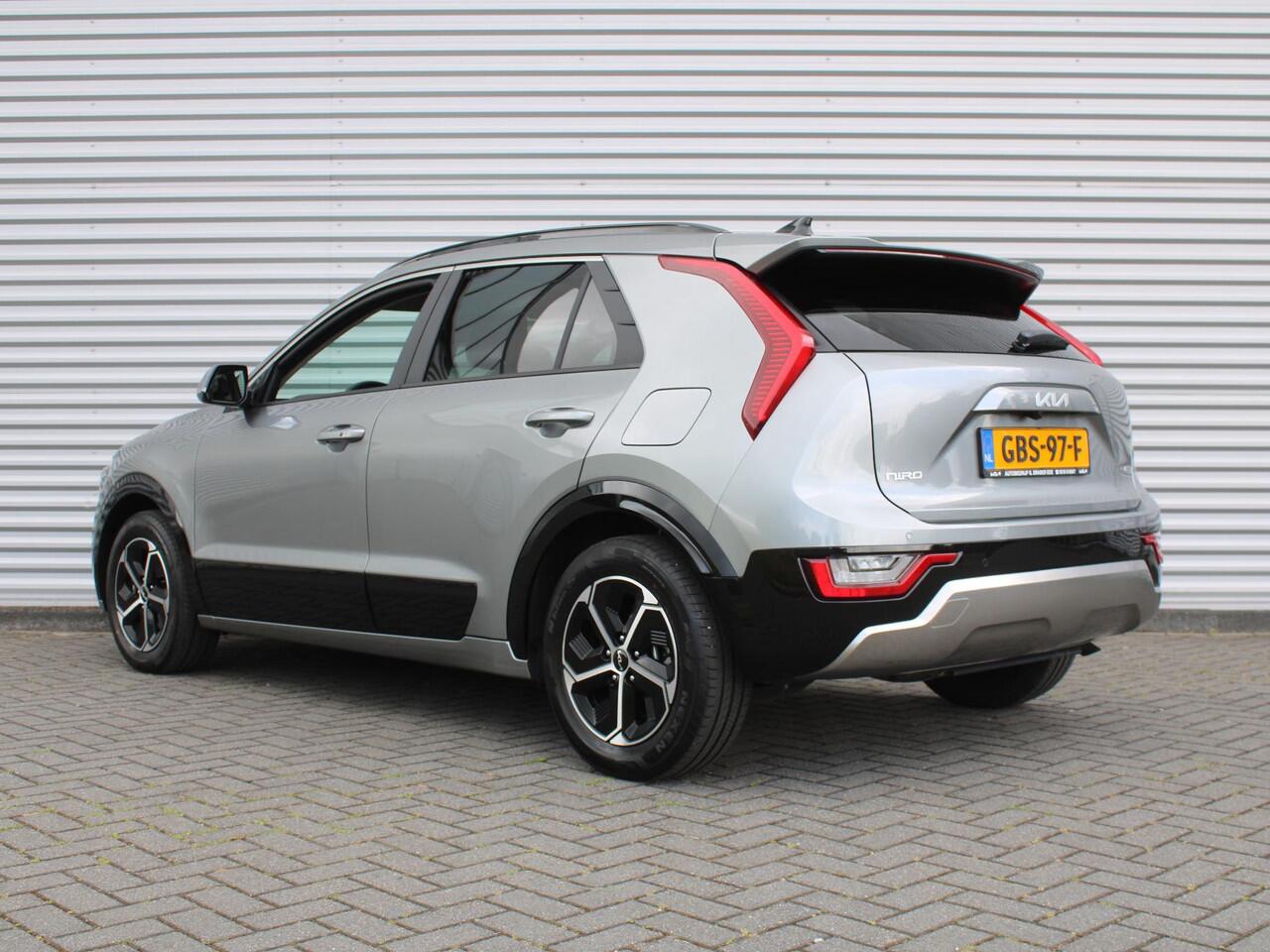KIA Niro 1.6 GDi Hybrid DynamicPlusLine | Schuif-/kanteldak | Stuur-/stoelverwarming | Cruise adapt. | Camera | Clima | 16" LM |