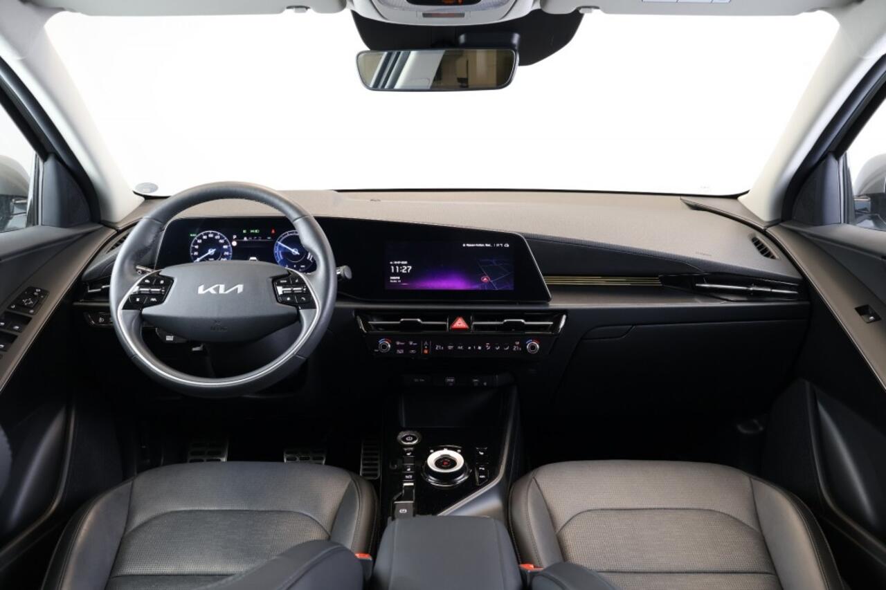KIA Niro DynamicLine 64.8 kWh - CarPlay - Stoelverw. - Navi - Sensoren