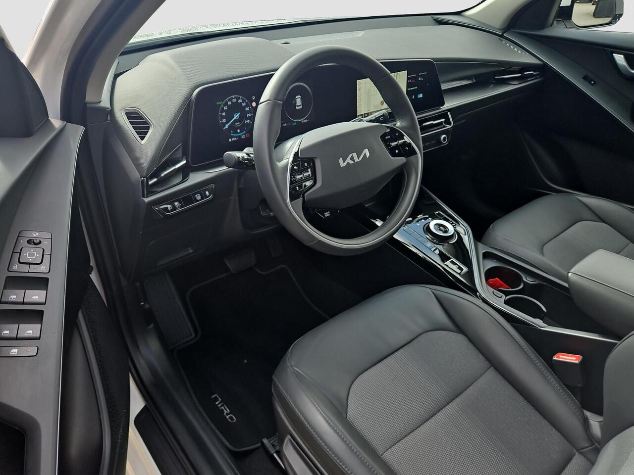 KIA Niro 1.6 GDi Hybrid DynamicLine Automaat | Navigatie | Camera | Parkeersensoren | Climate | Apple Carplay / Android Auto |