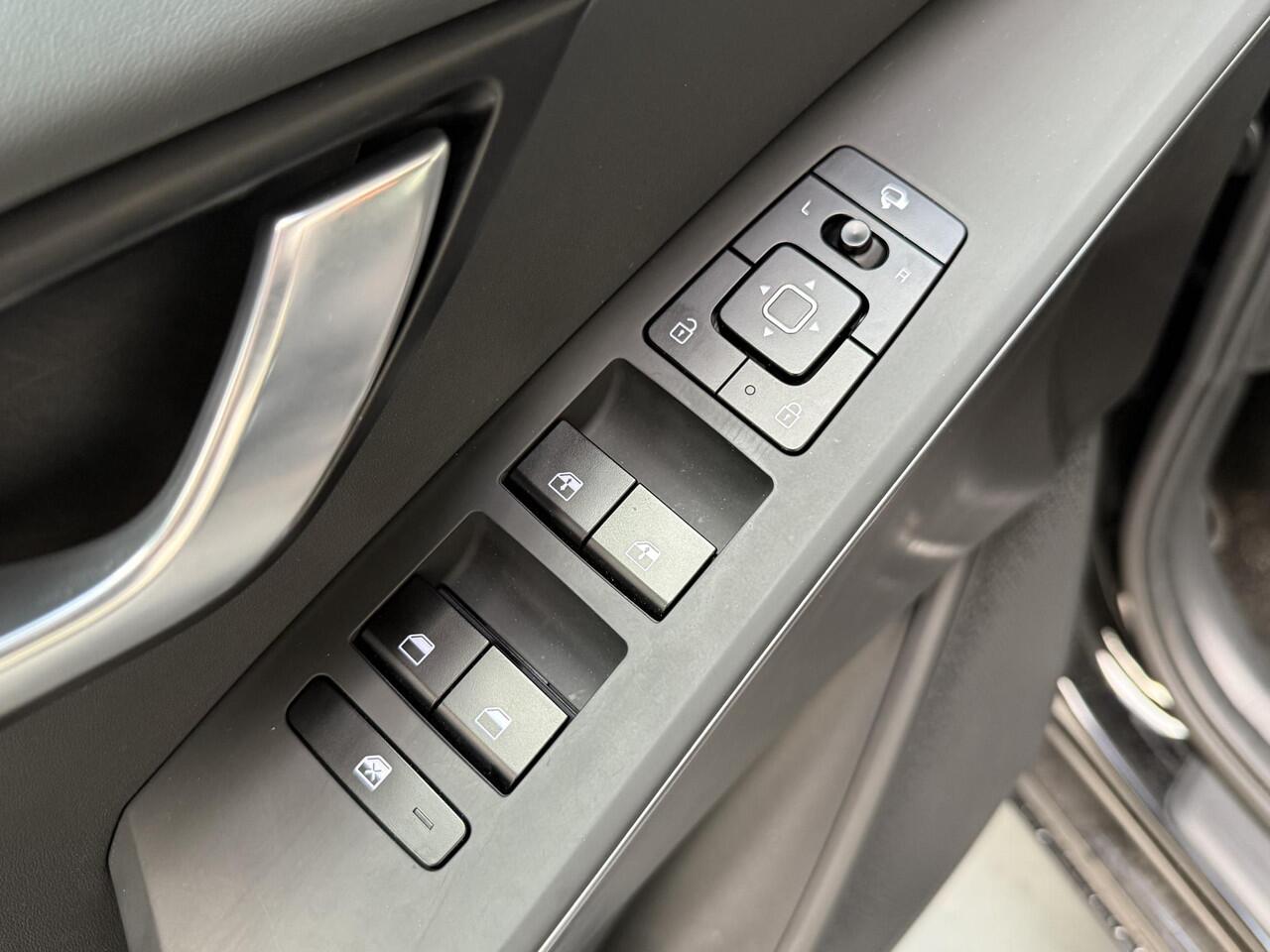 KIA Niro 1.6 GDi Hybrid DynamicLine