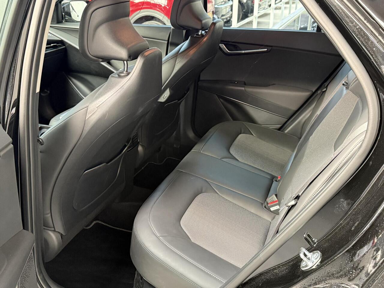 KIA Niro 1.6 GDi Hybrid DynamicLine