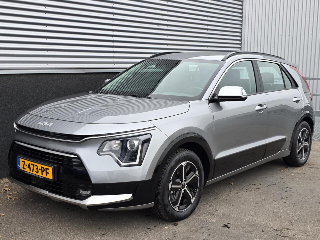 KIA Niro 1.6 GDi Hybrid DynamicLine Trekhaak, navigatie Apple CarPlay/Android Auto, NL-AUTO! parkeersensoren v&a, achteruitrij camera, adaptieve cruise control, BTW-auto