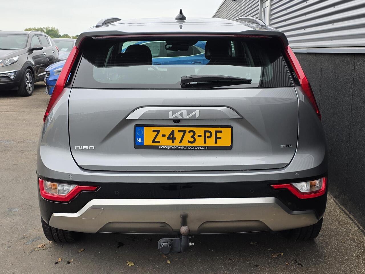 KIA Niro 1.6 GDi Hybrid DynamicLine Trekhaak, navigatie Apple CarPlay/Android Auto, NL-AUTO! parkeersensoren v&a, achteruitrij camera, adaptieve cruise control, BTW-auto