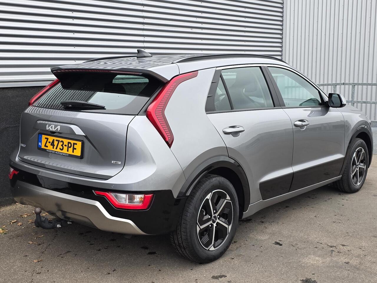 KIA Niro 1.6 GDi Hybrid DynamicLine Trekhaak, navigatie Apple CarPlay/Android Auto, NL-AUTO! parkeersensoren v&a, achteruitrij camera, adaptieve cruise control, BTW-auto