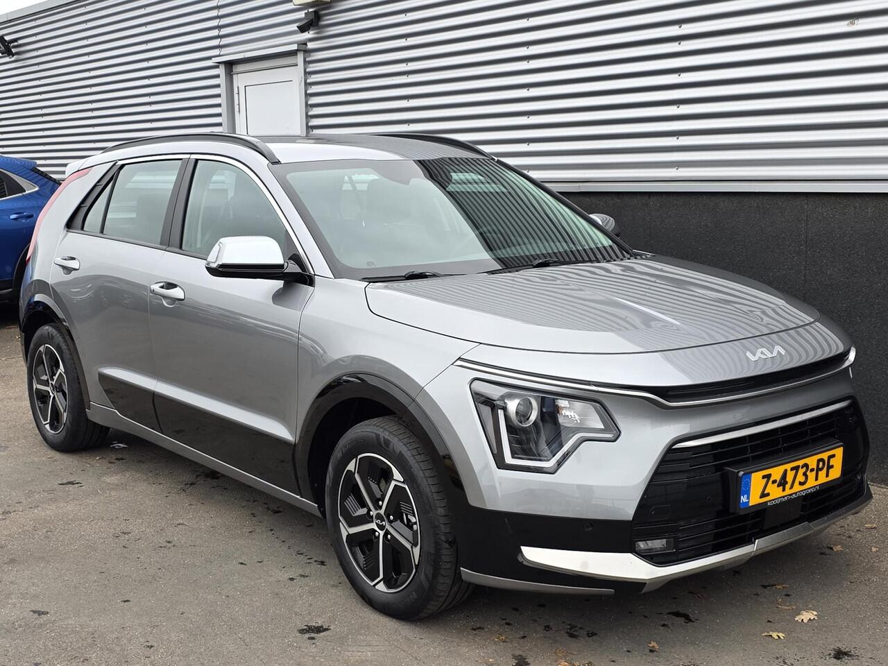 KIA Niro 1.6 GDi Hybrid DynamicLine Trekhaak, navigatie Apple CarPlay/Android Auto, NL-AUTO! parkeersensoren v&a, achteruitrij camera, adaptieve cruise control, BTW-auto