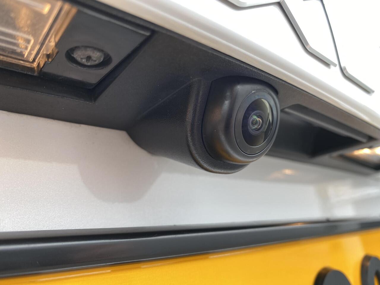 KIA Niro 1.6 GDi Hybrid DynamicLine Trekhaak, navigatie Apple CarPlay/Android Auto, NL-AUTO! parkeersensoren v&a, achteruitrij camera, adaptieve cruise control, BTW-auto