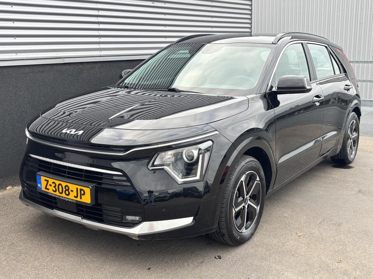 KIA Niro 1.6 GDi Hybrid DynamicLine Trekhaak, navigatie Apple CarPlay/Android Auto, NL-AUTO! parkeersensoren v&a, achteruitrij camera, adaptieve cruise control, BTW-auto