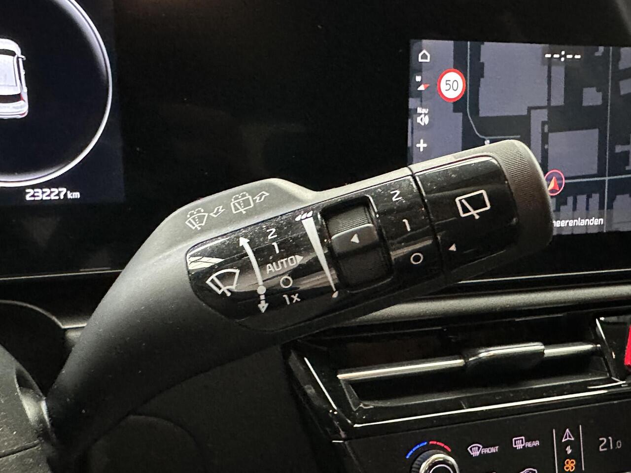 KIA Niro 1.6 GDi Hybrid DynamicLine TREKHAAK / ACHTERUITRIJCAMERA / NAVIGATIE