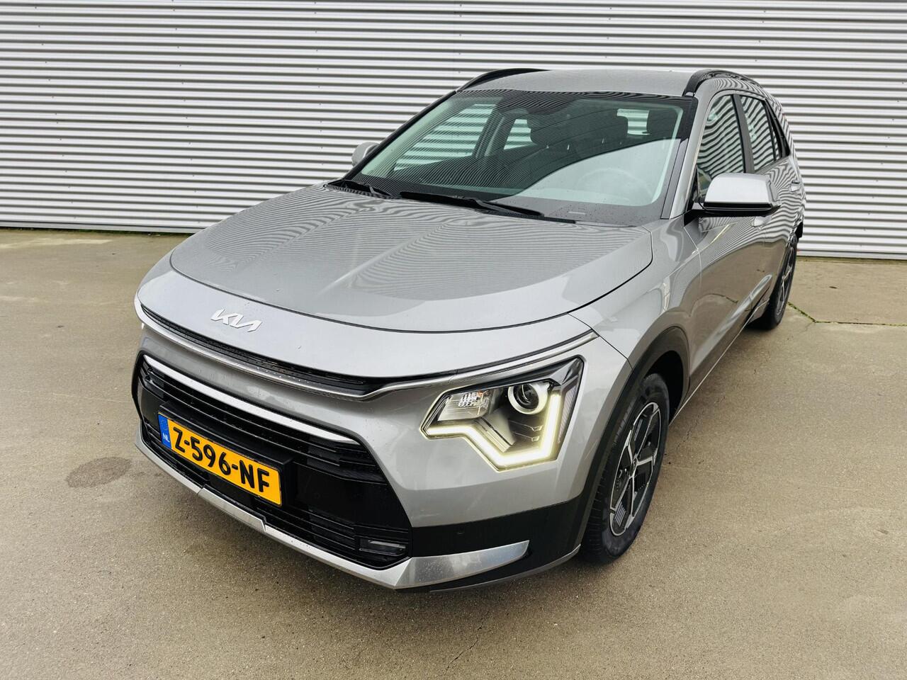 KIA Niro 1.6 GDi Hybrid DynamicLine Trekhaak | Clima | Cruise | Navigatie | Camera | PDC Rondom