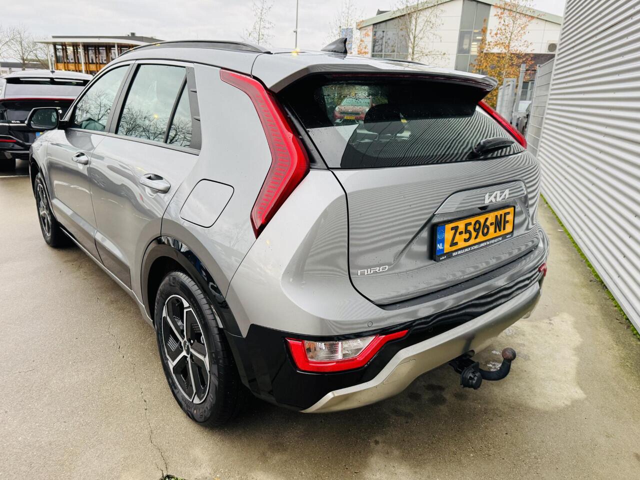 KIA Niro 1.6 GDi Hybrid DynamicLine Trekhaak | Clima | Cruise | Navigatie | Camera | PDC Rondom