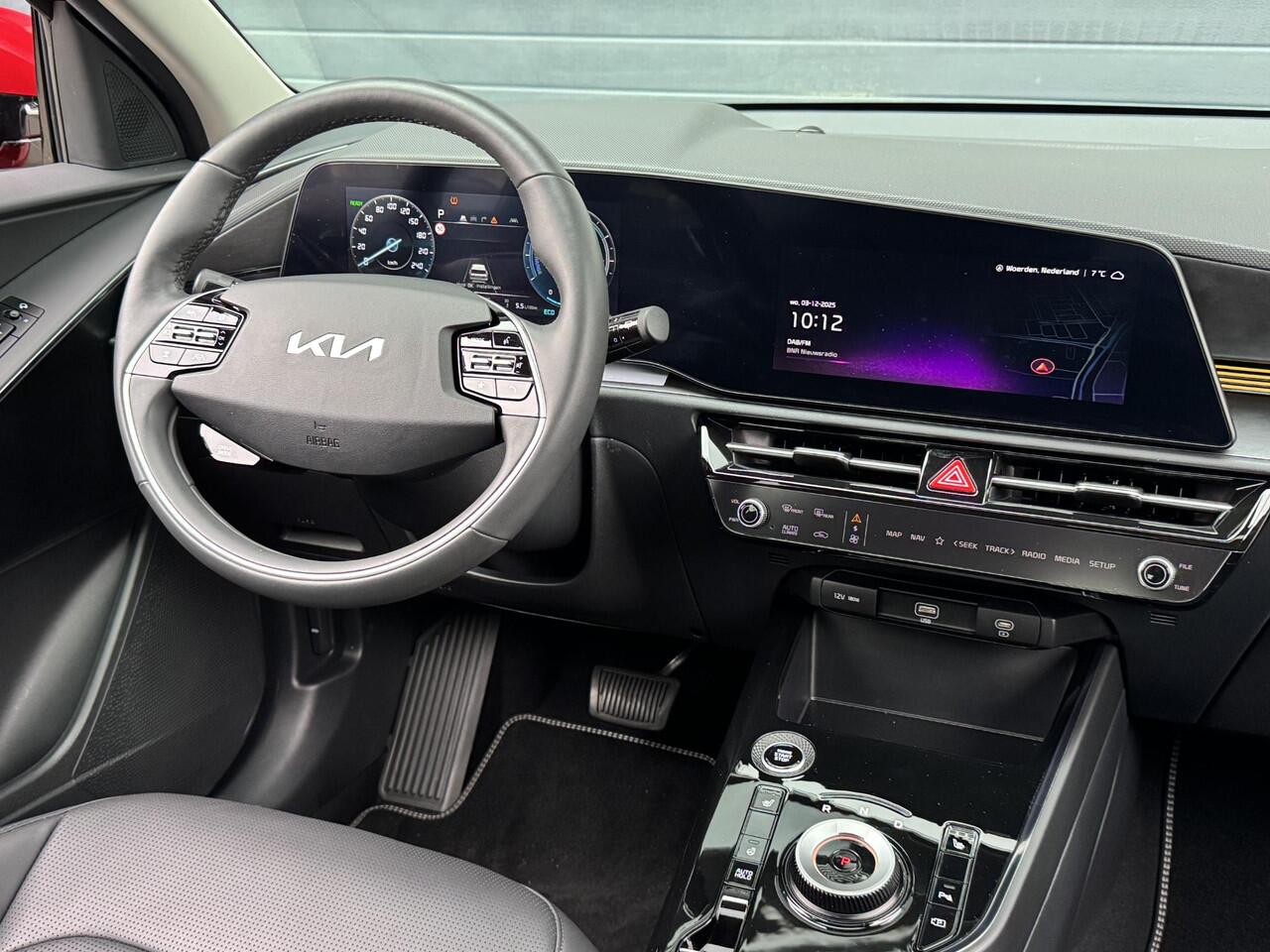 KIA Niro 1.6 GDi HYBRID DYNAMICPLUSLINE I DEALER ONDERHOUDEN I SCHUIF/KANTELDAK I VD EERSTE EIGENAAR I LEDEREN BEKLEDING