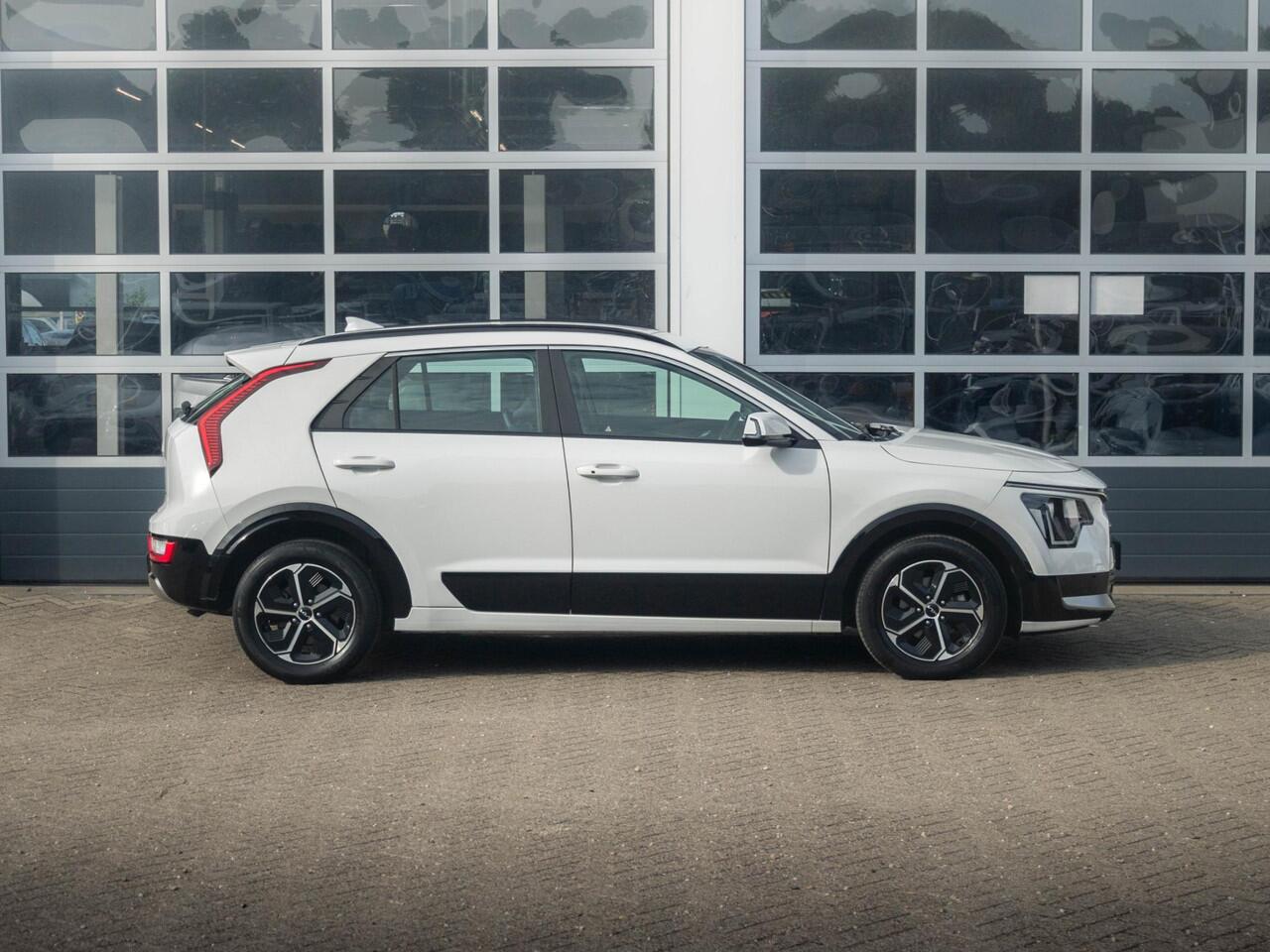 KIA Niro 1.6 GDi Hybrid DynamicLine l navigatie l apple car play android auto l Alarm