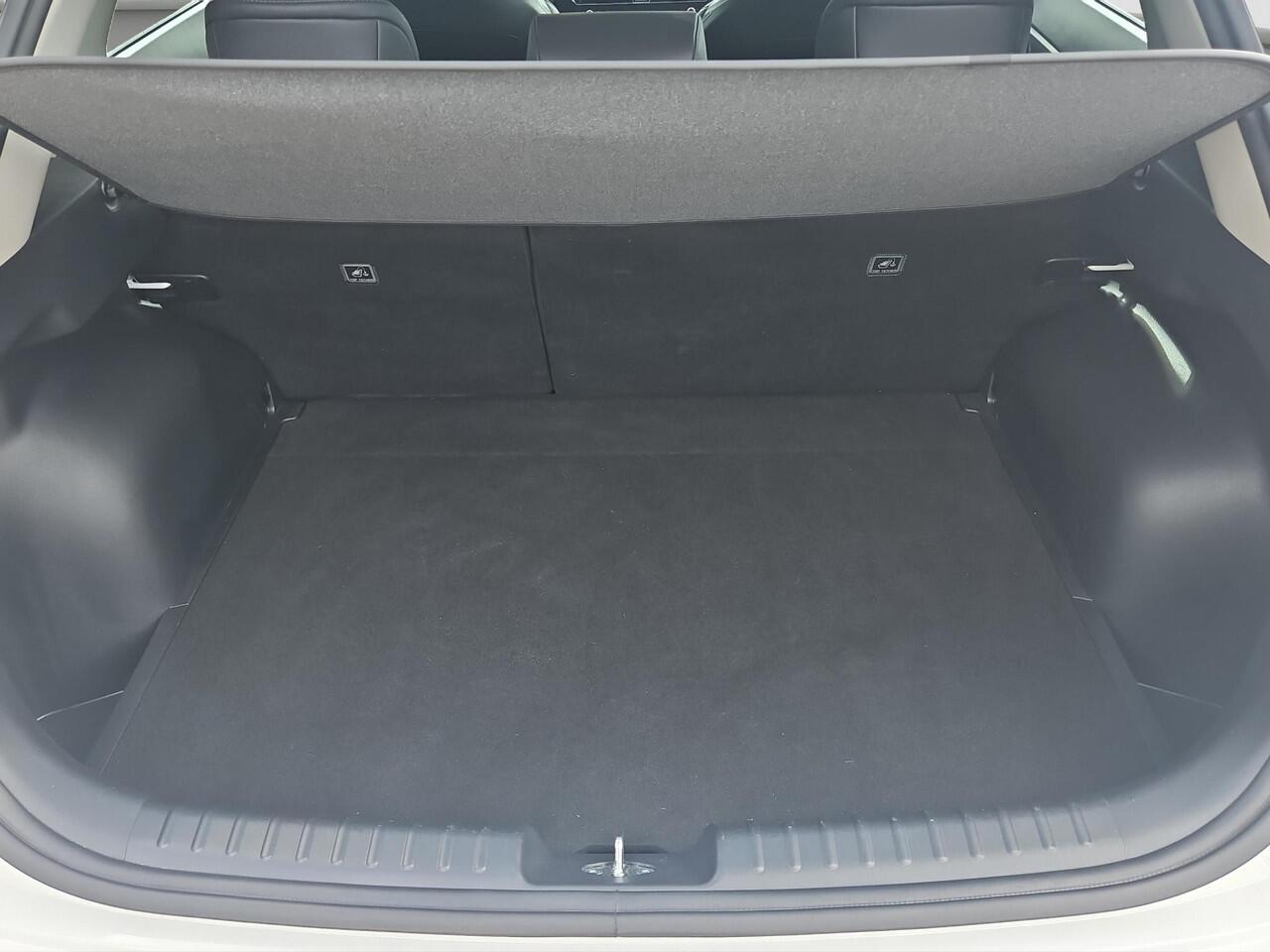 KIA Niro 1.6 GDi Hybrid DynamicLine Automaat | Navigatie | Camera | Parkeersensoren | Climate | Apple Carplay / Android Auto |