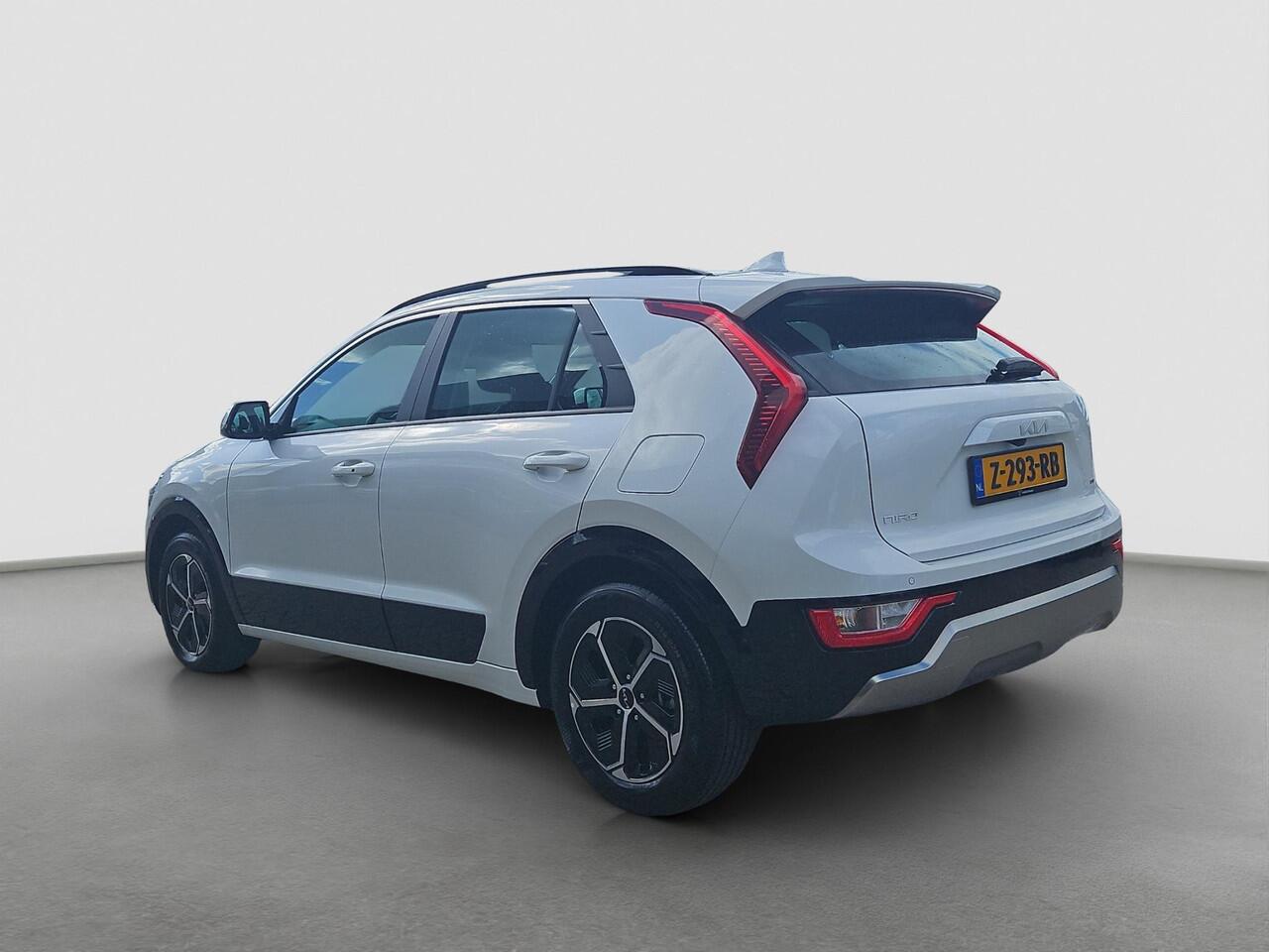 KIA Niro 1.6 GDi Hybrid DynamicLine Automaat | Navigatie | Camera | Parkeersensoren | Climate | Apple Carplay / Android Auto |